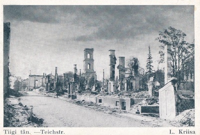 Tartu linnavaade. Tiigi tn varemed. 1944.a.  duplicate photo