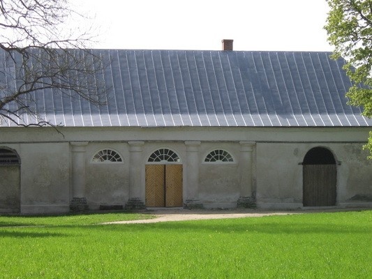 Varangu Manor breeding hub