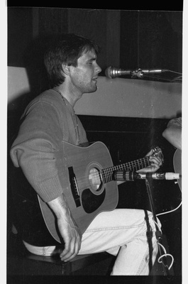 Festival Fiesta 1992, kontsert Pärnu Raekojas; Mart Johanson  similar photo