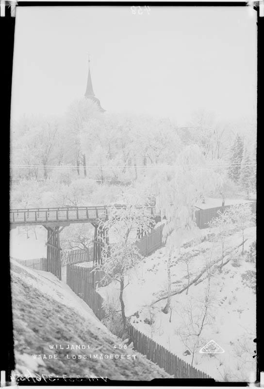 fotonegatiiv, Viljandi, Varesesild, taga Jaani kiriku torn, talv, u 1930, foto J. Riet