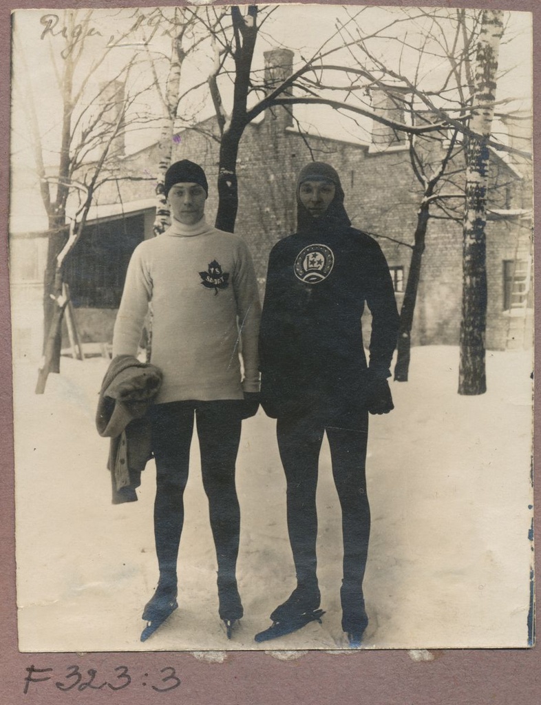 Kiiruisutaja Christfried Burmeister kaaslasega