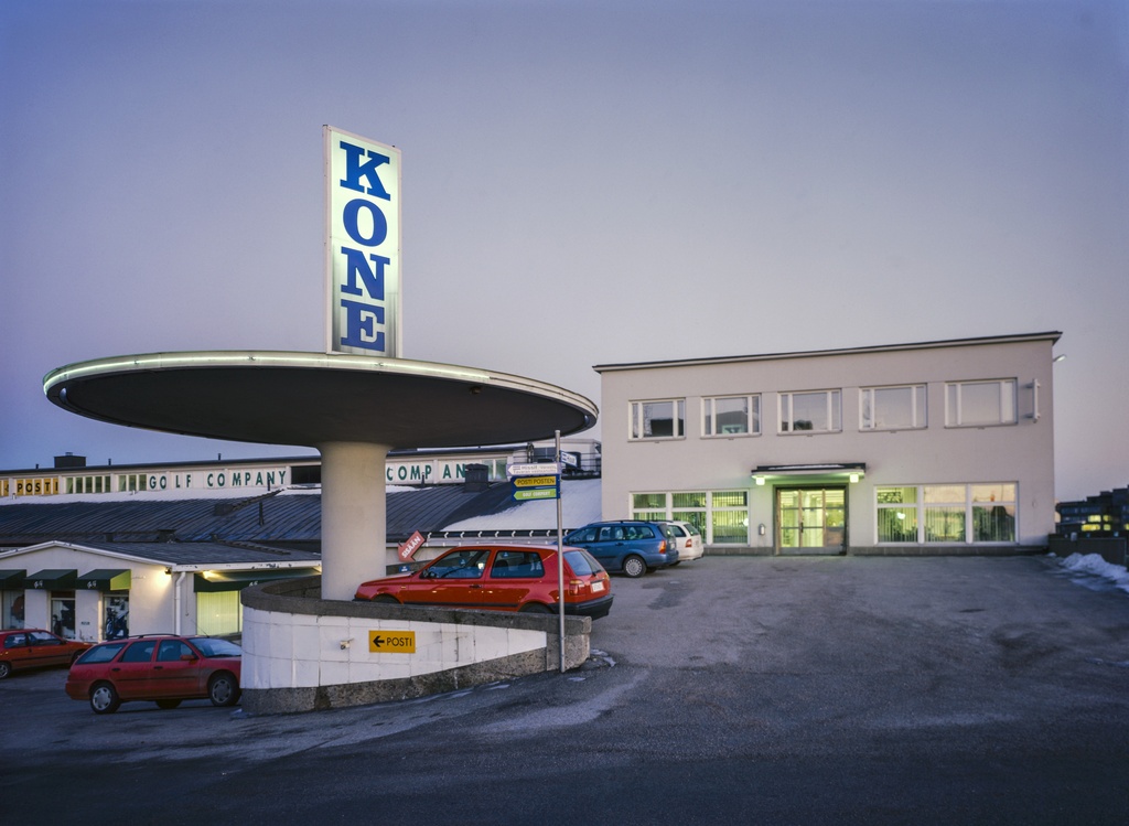 Sturenkatu 21 - Industrial Street 5 -Roineentie 10. Kone Oy.