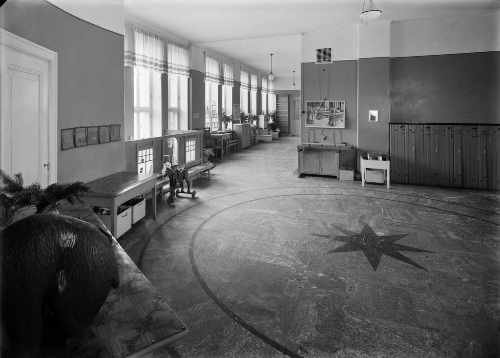 Sedmigradsky Small Children School