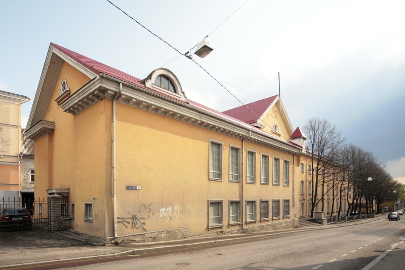 Eesti Mereakadeemia hoone ja end Saksa Reaalkool Luise tänaval, vaade hoonele. Arhitekt Erich Jacoby