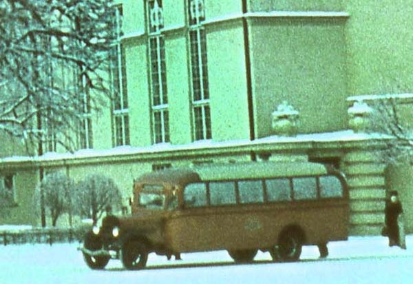 The 30-point Diamond No 89 Estonia Theatre was purchased from Karl Siitan in 1937. Original color photograph.