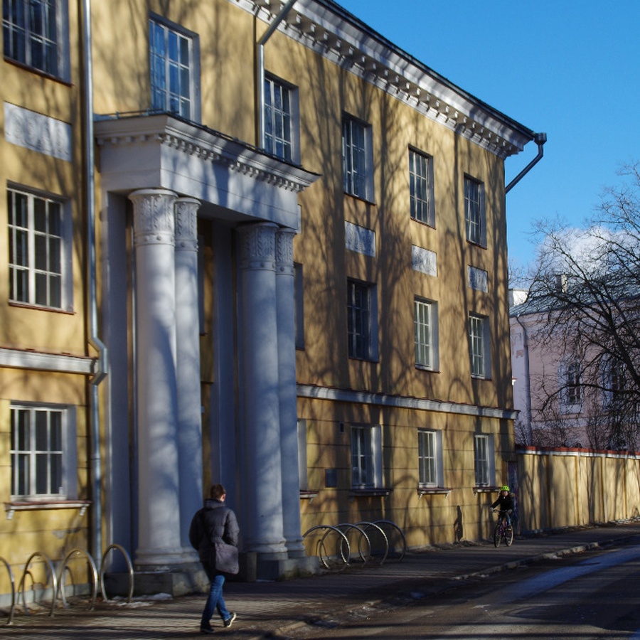 Tartu, the old town of the building. rephoto
