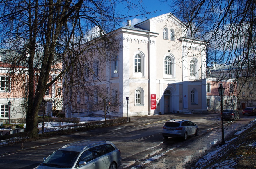 Tartu ülikooli kirik, hilisem raamatukogu, fassaadivaade. Arhitekt Karl Rathhaus; rek Henn Kuvasto rephoto