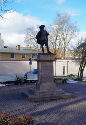 Members of the Tartu Free Volunteer Firewall at Gustav Adolf's fair pillar 7.10.28. rephoto
