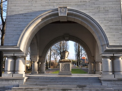 Monument of the fallen in the Estonian War of Independence in Tallinn on the Defence Forces cemetery rephoto