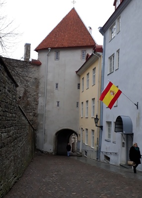 Tallinn, Pika jala värav, vaade Pika jala poole. rephoto