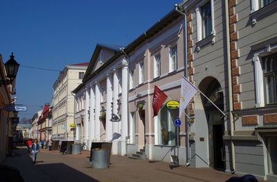 Rüütli 11.  Tartu, 1998. Foto Aldo Luud. rephoto