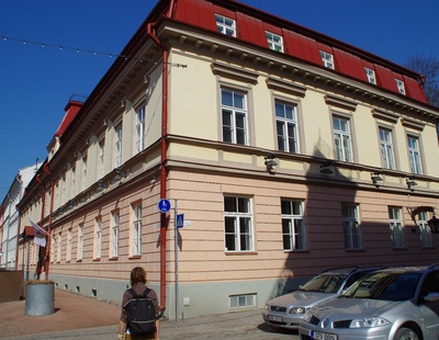 Haldushoone Tartus, vaade nurgalt rephoto