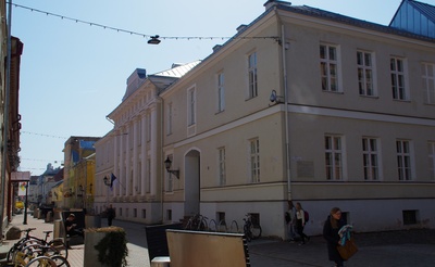 Treffneri gümnaasium Rüütli tänaval. Tartu, 1920-1935. rephoto