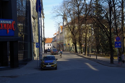 Haakristi- ja SS-lipp Tartus, Ülikooli tn-l, 1941 rephoto