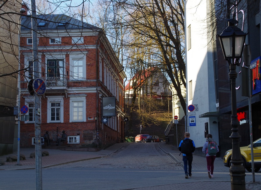 Tartu. Beginning of Vallikraavi Street rephoto