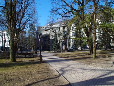 Tartu Barklay Square in Winter rephoto