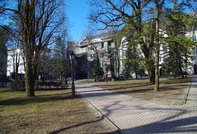Barclay de Tolly Square rephoto