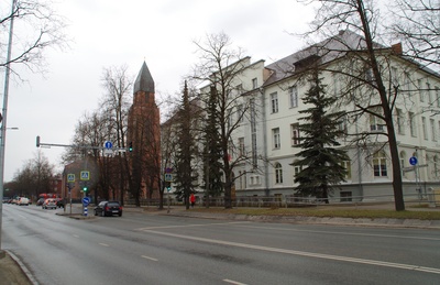 Tartu : Paulus Church and Real School = Dorpat : Paulus-Kirche u. Realschule rephoto