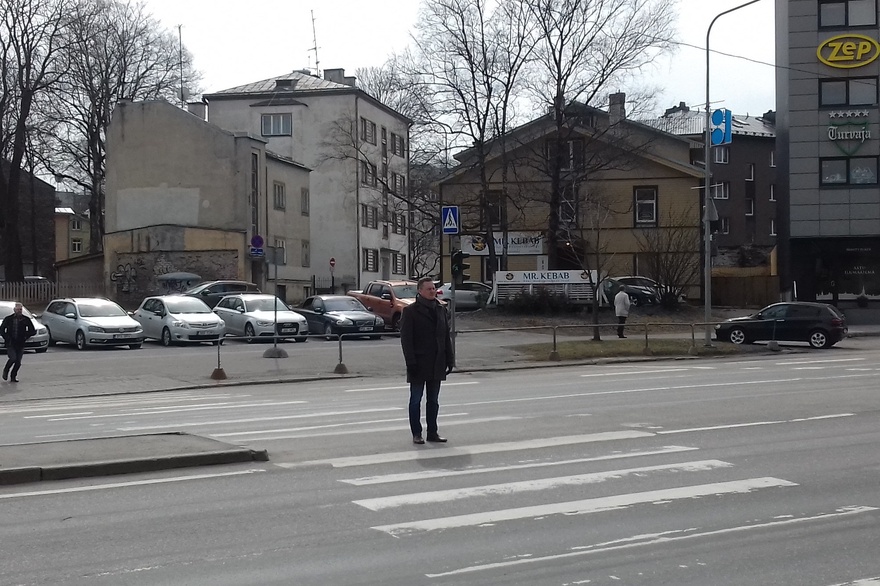 Liivalaia ja Uus-Tatari tn ristmik Tallinnas, tänavavaade rephoto