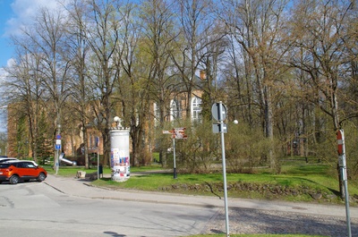 Ruins of Tartu Toomkirik (University Library) from Lossi Street rephoto