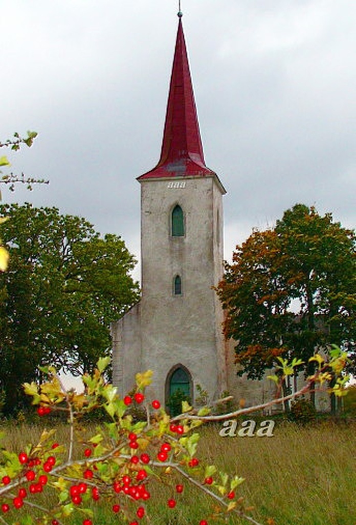 Saaremaa Jämaja Kolmainu kirik, vaade edelast rephoto