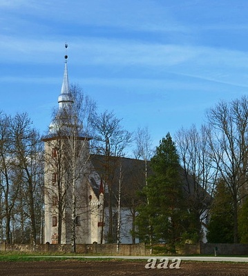 Torma Maarja kirik, vaade edelast rephoto