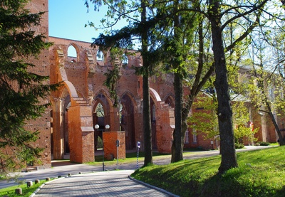Ruins of Tartu Toomkirik rephoto