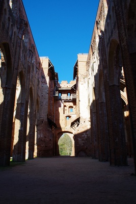 Dorpat, We bring ruins rephoto