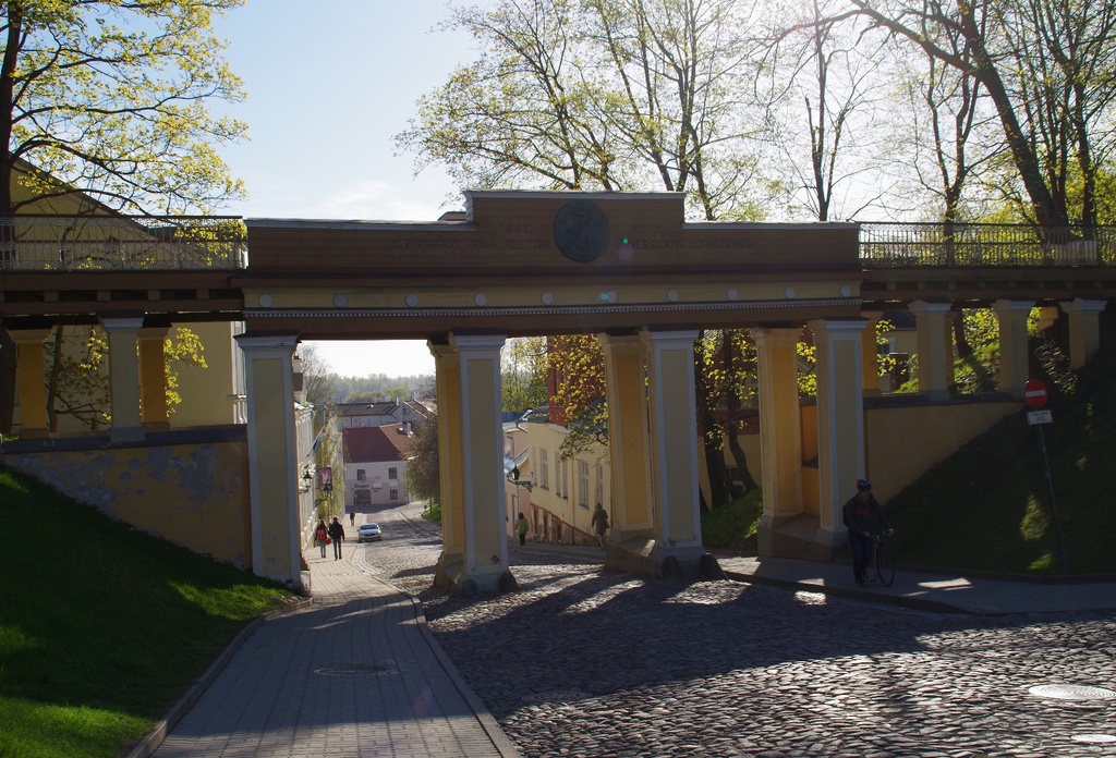 Tartu linnavaade. Inglisild Toomemäel. 1941.a. rephoto