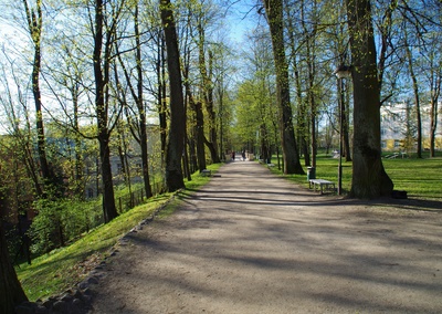 Inglilla Level in Toomemäe rephoto