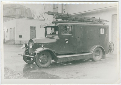 Tallinna Kutselise Tuletõrje II komando autopump Benz-Gaggenau pärast teistkordset ümberehitamist  duplicate photo