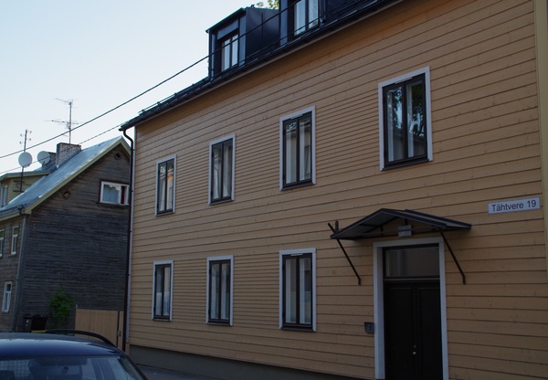 Linnavaade. Tähtvere tn 21 Tartus 1992a. rephoto