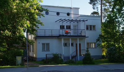 Private house in Tartu Aardla 6, view of the building. Architect Nikolai Kusmin rephoto