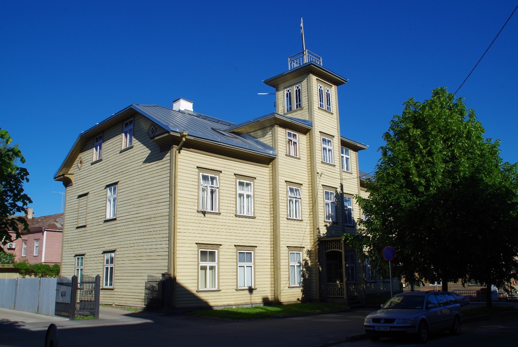 Tartu, Star 31, built around 1910. rephoto