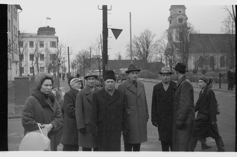 Viljandi meeskoor "Sakala" Võrus Jüri tänaval