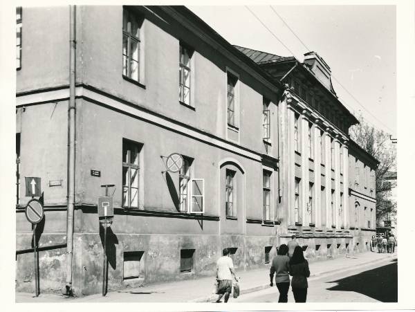 Tammsaare nim Tartu I keskkool, 1978. Foto Eduard Sakk.