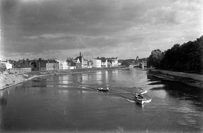 Vaade Emajõele.  similar photo