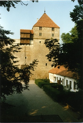 Kuressaare linnuse kaitsetorn, vaade kindluse kirdekurtiinilt  similar photo