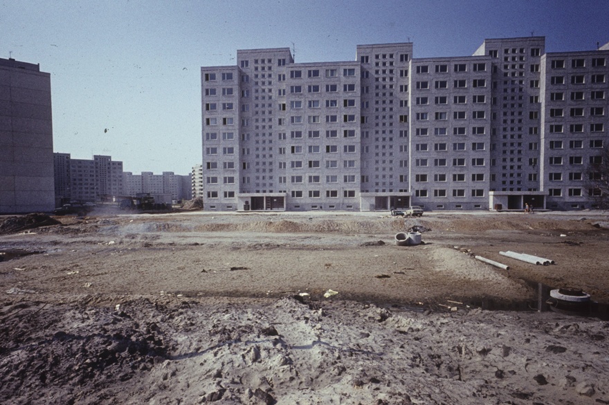 Väike- Õismäe, view of the building and the finishing stage surroundings, Panoraam 1-A