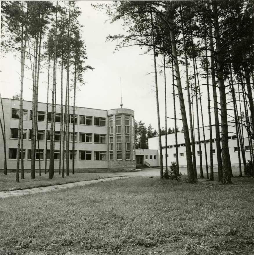 Värska kool, vaade. Arhitekt Rein Heiduk