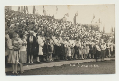 Estonian IX song festival in 1928  duplicate photo