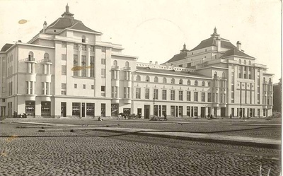 Tallinn, teater Estonia  duplicate photo