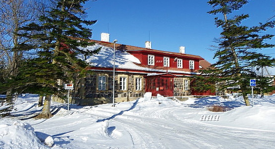 Kõrgessaare vallamaja, fassaadivaade rephoto