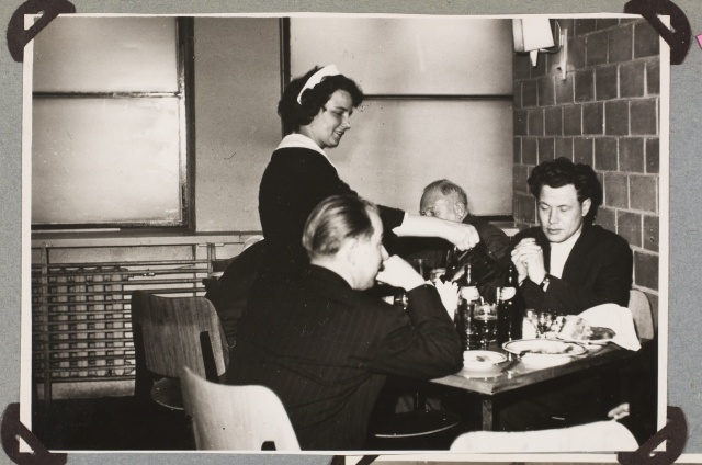 Restoran Kaukaasia puhvet