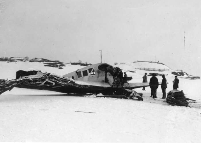Emergency landing of the Tallinn aircraft in the mouth of 1926