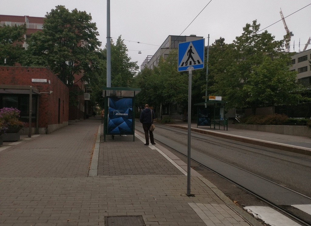 Pasila, Pasilanraitio 2, 4 ja 3. Vasemmalla Palkkatilantori. rephoto