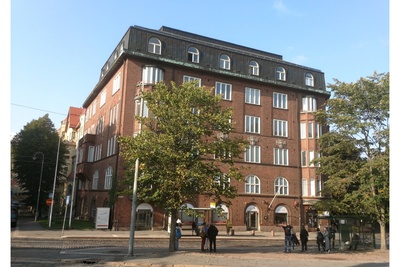 Suomen Punaisen Ristin keskustoimisto; Tehtaankatu 1a rephoto
