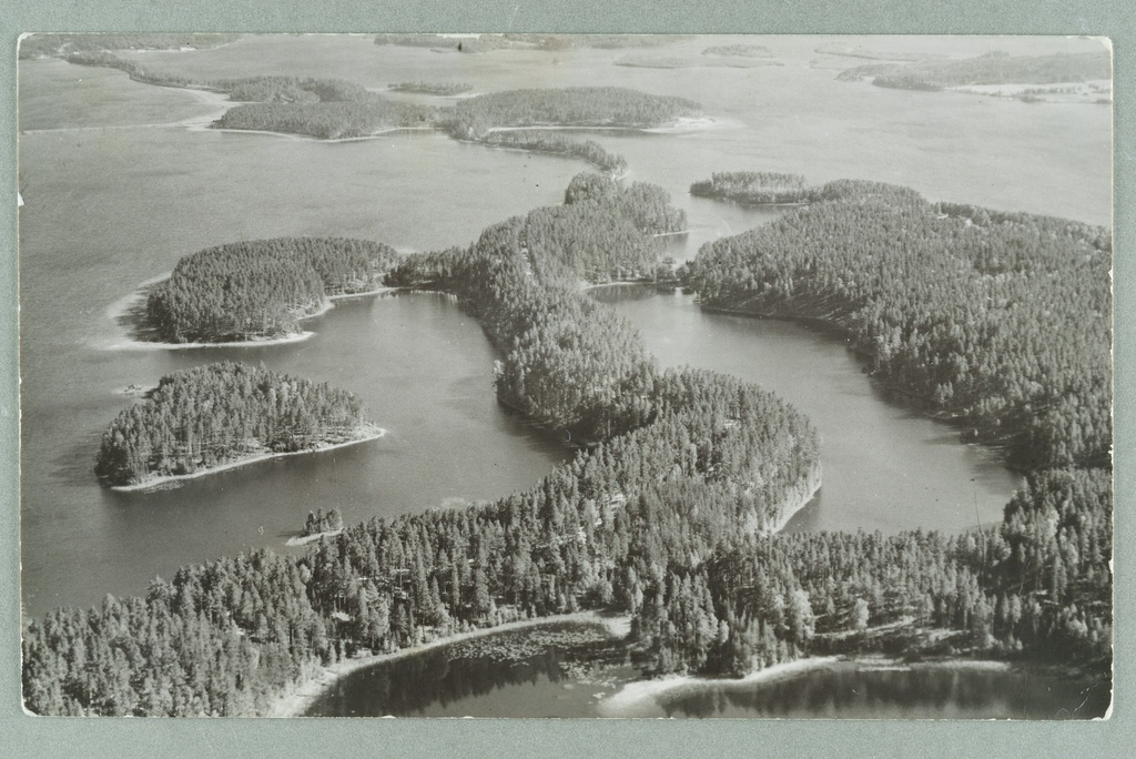 Air image with Punkaharju towards Punkahalme