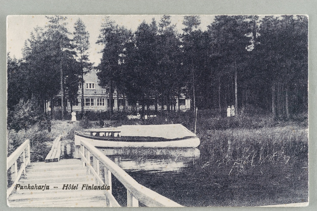 The beach of the hotel Finlandian