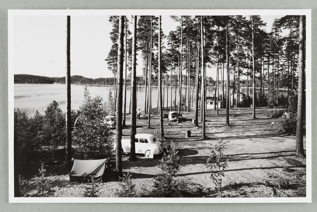Mustanniemi camping area (1955-1980? ), behind Silvonniemi, Bay of Business and Train